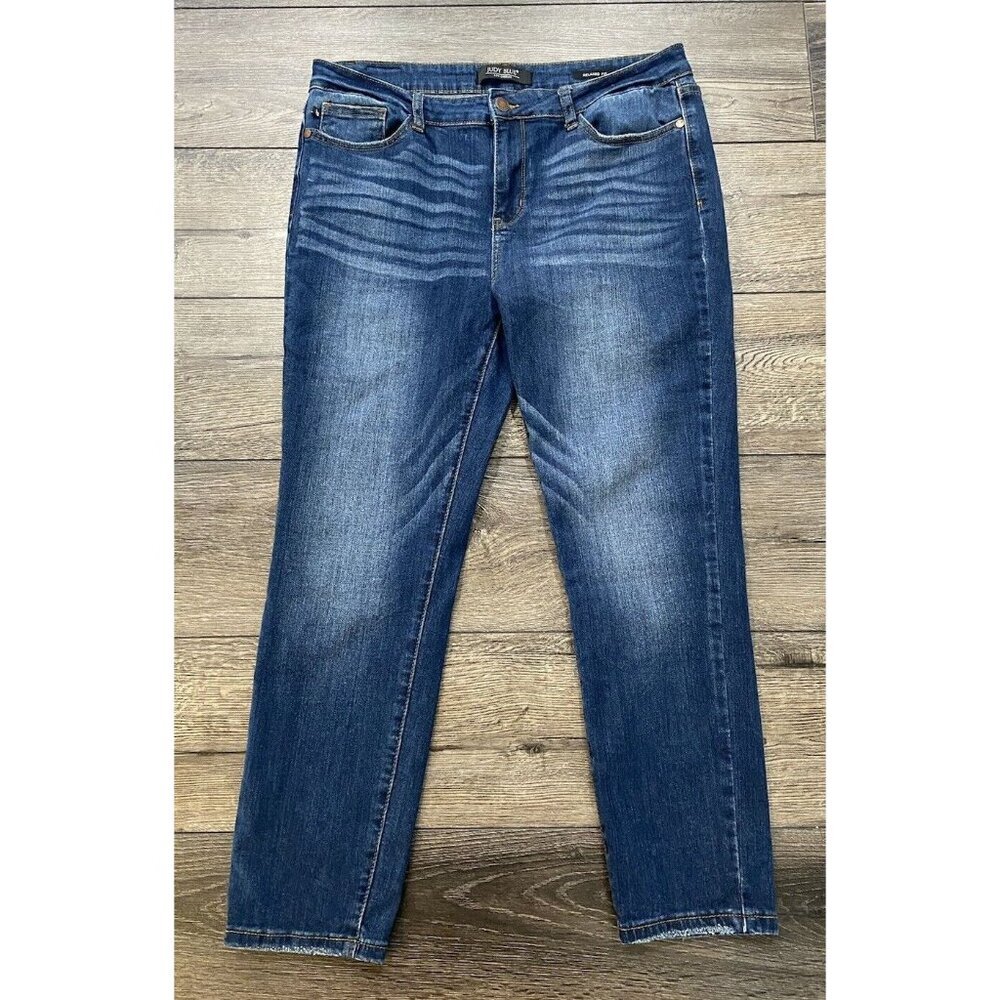 Judy Blue Jeans Relaxed Fit Size 32